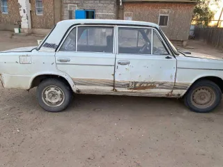 ВАЗ 2106, госномер Е925ВО30. Пробег носит предположительный характер.