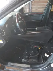 Mercedes-Benz GL450 2007. Автомобиль марки MERCEDES модель GL450 2007 г.в. VIN-номер 4JGBF71E27A237390. Ознакомление с имуществом осуществляется по согласованию с организатором торгов - финансовым управляющим гражданина, по предварительной записи (e-mail: torgi_aspb@mail.ru).