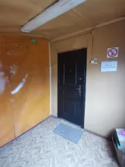 Нежилое здание 148,6 кв.м с участком 403 кв.м, Ярославская область. Нежилое здание по адресу: Ярославская область, Некоузский район, село Новый Некоуз, улица Колхозная, дом 42 с земельным участком. Недвижимое имущество, расположенное по адресу: Ярославская область, Некоузский муниципальный район…