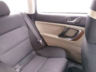 Subaru Outback 2003 года, 250 л.с., пробег 200000 км, полный привод, АКПП. Тип двигателя: бензиновый, кузов №: ВРЕ-005761. ТС не заводится, имеются дефекты по кузову.