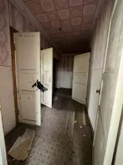 Жилое здание 523.1 кв.м и земельный участок 2600 кв.м, Саратовская обл., Энгельсский район, поселок Анисовский, улица Майора Шапочка, д. 37. Здание, кадастровый номер 64:38:040302:112, площадью 523.1 кв.м. Земельный участок для ведения личного подсобного хозяйства, кадастровый номер…