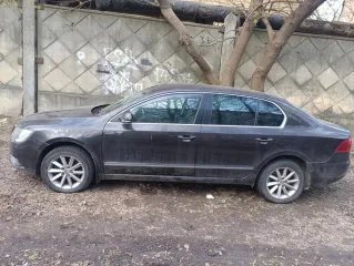 Автомобиль марки SKODA модель Superb 2014 г.в. VIN номер XW8AB83T4FK300905 Организатор торгов   Сазанова Екатерина Сергеевна   603024, г. Нижний Новгород, ул. Генкиной, д. 40, пом. 5  e mail: uristnn91@mail.ru, тел.: 89043937899 Ознакомление с имуществом – по согласованию с организатором торгов.