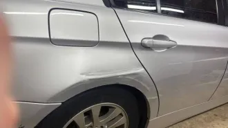 BMW 3 Series 2005 года, 150 лс, пробег 317195 км, АКПП. Автомобиль легковой BMW 320I, 2005 г.в., двигатель N46B20BA-A233H366, VIN: WBAVA71020KP93250, шасси (рама) отсутствует.