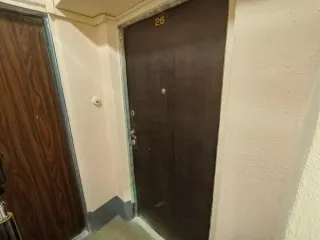 Жилое помещение, 33,3 кв. м, Москва, Грузинский Вал: г. Москва, ул. Грузинский Вал, д. 18/15, кв. 26, общей площадью 33,3 кв. м (этаж № 8), кадастровый номер: 77:01:0004020:1402. Вид жилого помещения: жилое. Общая площадь: 33.3.