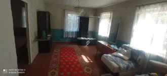 Доля дома 41,8 м² и участка 4700 м² в Курской области. 1/6 доля жилого дома, площадь 41.8 кв.м., назначение: Жилое, количество этажей: 1, адрес: Россия, Курская область, Золотухинский район, д. Дерлово, д. 4, кадастровый номер: 46:07:120501:168. 1/6 доля земельного участка, площадь 4700 кв.м…