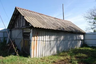 Земельный участок и объекты недвижимого имущества, расположенные по адресу: Воронежская область, Грибановский район, с. Большие Алабухи, ул. Набережная, 1 Земельный участок площадью 4537 кв.м; кухня площадью 14,6 кв.м; сарай площадью 37,3 кв.м; часть здания-котельная площадью 11,1 кв.м; погреб…