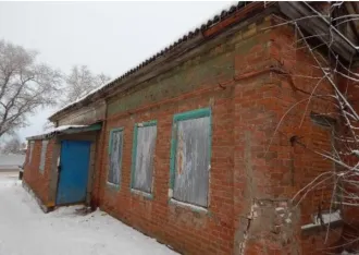 Жилой дом с торговой лавкой 109.7 кв.м Татарстан Нежилое здание (объект культурного наследия местного (муниципального) значения «Жилой дом с торговой лавкой», XIX–XX вв., номер в реестре – 161510376090004, 1-этажное, площадью 109.7 кв.м., кадастровый номер 16:54:100301:72, расположенное по адресу…