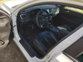 Kia Optima 2017, VIN XWEGU413BH0002769, г/н Х933СХ123, обременение: залог, арест, н/ц 1 677 778,45 руб., з-к 335 556,00 руб., ш/а 16 778,00 руб. Вид транспорта: автомобиль. Год выпуска: 2017. Государственный регистрационный знак: Х933СХ123. VIN номер: XWEGU413BH0002769. Марка: Kia JF (Optima)…