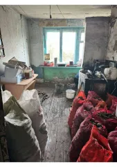 Доли квартир и земельных участков в Амурской области. 1/4 доля квартиры и 1/4 доля земельного участка. Еще 1/4 доля квартиры и 1/4 доля земельного участка. Дополнительно 1/4 доля земельного участка площадью 1674 кв.м. по адресу: Россия, Амурская область, Тамбовский район, село Тамбовка, улица…