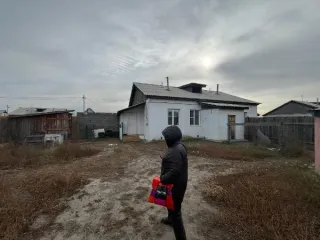 Квартира 25.8 кв.м., Республика Бурятия, Иволгинский район, село Поселье, улица Капитальная, дом 9, квартира 1. Назначение: жилое. Площадь: 25.8 кв.м., 1 этаж. Год ввода в эксплуатацию: 2014. Кадастровый номер: 03:08:350101:4561. Кадастровый номер здания: 03:08:350101:4557. Кадастровая стоимость…