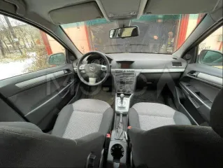 Opel Astra, 2011 года, 116 лс. Автомобиль, марки: «ОПЕЛЬ АСТРА» (A-H/NB), 2011 года выпуска, VIN: XWF0AHL69C0008078, Госномер: А681НТ142, СТС: 99 77 106971 от 27.09.2025, ПТС: 39 РН 082099 от 28.01.2021 г. Зарегистрирован залог, в пользу Банк ВТБ» (ПАО).