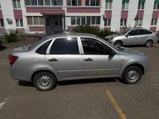 LADA Granта 2012 автомобиль марки LADA GRANTA 2012 г.в VIN XTA219000DY014963 с имуществом можно осмотреть по предварительной записи у организатора +7918-093-75-76 г. Набережные Челны ул. Виктора Полякова 20в.