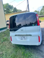 автомобиль легковой: марки HONDA, модель автомобиля: STEPWGN VIN: RP1 1001861,  № двигателя: L15B3571526, 2015 года выпуска, цвет кузова БЕЛЫЙ.  Ознакомление с имуществом осуществляется по месту нахождения: Томская область, г. Колпашево, ул. обская 10. По предварительному согласованию в рабочие дни.