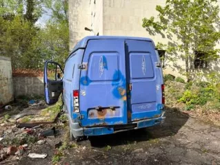 Недвижимое и движимое имущество - здание, назначение: нежилое (гостиница), кад номер: 50:60:0020103:58; здание, назначение: нежилое (проходная), кад номер: 50:60:0020103:55; помещение, назначение: нежилое (теплица), кад номер: 50:60:0020103:92; сооружение, назначение: нежилое (благоустройство с…