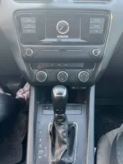SKODA Octavia, 2014 г.в., VIN-номер XW8AN2NE7FH019942. Ознакомление с регламентом торгов, проектом договора купли-продажи, бланками договора о задатке, характеристиками имущества и документацией осуществляется предварительно по телефону +7 926 155 40 33 или электронной почте atrade88@yandex.ru…