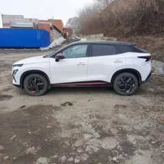 Omoda C5, 2023 года, 150 лс, 36000 км, АКПП. Транспортное средство OMODA C5, идентификационный номер (VIN): LVVDD21BXPD336006, год выпуска: 2023, гос. номер Р209СН154. На момент осмотра автомобиль на ходу, возможно наличие скрытых недостатков. Является предметом залога АО "ТБанк".