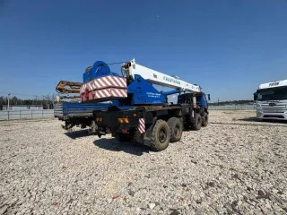 Кран автомобильный КС-55729-5B на шасси КАМАЗ, 2013 г.в., VIN: Z8C55729ED0000108, цвет: синий, неисправен двигатель.