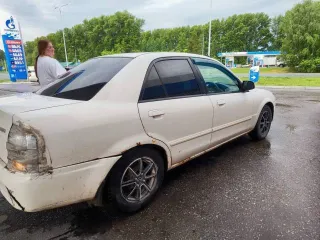 Mazda Familia 1999 года, 110 лс, автомобиль легковой, марка: MAZDA, модель: FAMILIA, VIN: Отсутствует, гос. рег. номер: М224РУ154, год изготовления: 1999