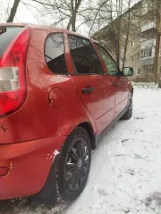 Lada Kalina 2010 года, 81 лс, 170000 км, легковой автомобиль Lada Kalina (111930), год выпуска: 2010, VIN: XTA111930B0137115, рег. номер: Т014МЕ73. Цвет кузова: серебристо-красный. Транспортное средство находится на ходу. По результатам осмотра выявлено: требуется замена опорных подшипников…