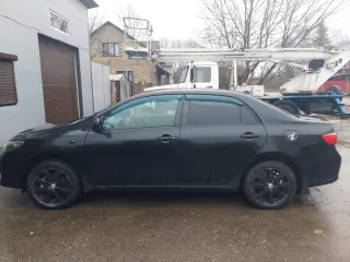 Toyota Corolla 2008 года выпуска. VIN: JTNBV56E80J021064.