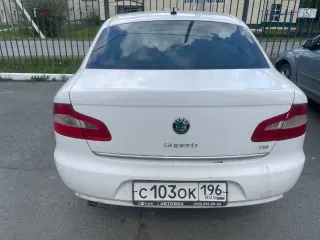 Skoda Superb 2010 года выпуска, 152 л.с., 250000 км, АКПП, легковой автомобиль, марка/модель Skoda Superb, номер кузова VIN XW8AB83T3BK300355, год выпуска 2010.