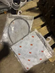 Автозапчасти б/у 3011 шт. Годные остатки: автозапчасти – 3 011 штук. Реализуется в качестве годных остатков, а также в качестве вторичного сырья, лома, утиля. Описание см. в разделе "документы" п. 3 извещения. Имущество продается в том виде, в каком оно есть, и в случае продажи возврату или обмену…