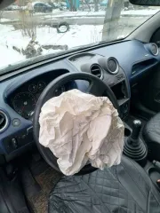 Ford Fiesta 2008 года, государственный номер Т291НВ799. VIN: WF0HXXGAJH8K57057. Тип: легковой автомобиль, категория B, цвет темно-серый. Расположен в Твери на улице Ерофеева, дом 16, квартира 81. Пробег неизвестен. ПТС 77 ТХ 429803.