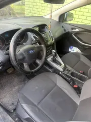 Ford Focus 2012 года, 104,7 лс, 216654 км, АКПП, идентификационный номер (VIN): X9FKXXEEBKCR72774, цвет кузова: белый, мощность двигателя, л.с. (кВт): 104,72 (77); рабочий объем двигателя, куб.см.: 1596, разрешенная максимальная масса, кг: 1825; масса без нагрузки, кг: 1316, государственный…