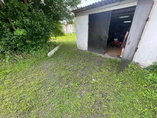 Гараж 28 кв.м и земельный участок 35 +/- 2 кв.м в Калининградской области, г. Мамоново, ул. Жабинского, дом 23. Здание: нежилое, кадастровый номер 39:21:010217:357, 1 этаж, 2000 год постройки. Участок: кадастровый номер 39:21:010217:3, разрешенное использование под существующий гараж, категория…