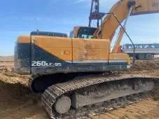 Экскаватор гусеничный Hyundai R300LC-9SH зав.№ HHKHZ808LE0000183, г.в 2014, гос.рег.знак 58 УЕ 9248 (63 СВ 9366). Экскаватор гусеничный Hyundai R300LC-9S зав.№ HHKHZ810LE0001178, г.в 2014, гос.рег.знак 58 УЕ 9241 (63 СВ 9362). Трактор ДТ-75 ДЕРС2 с б/о зав. №712521 дв. № 118798, г.в 2011…