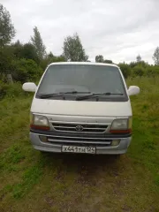 Toyota Hiace 2000, автомобиль марки Toyota модель Hiace 2000 г.в., номер кузова LH1780023802. Ознакомление с документами об имуществе и о торгах осуществляется в период приема заявок в рабочие дни с 11.00 до 18.00 (время местное) по адресу: г. Красноярск, ул. Карла Маркса, 73А, 4-й этаж, каб. 4-02…