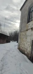 Земельный участок 1154 кв.м с зданием архива 181,3 кв.м, Кировская область. Земельный участок общей площадью 1 154 кв.м. с кадастровым номером: 43:42:000006:37 с расположенным на нем объектом федерального имущества – здание архива общей площадью 181,3 кв.м. с кадастровым номером: 43:42:000006:140…