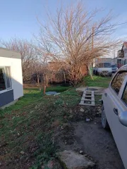 Дом 65 кв.м и участок 404 кв.м, с. ГайКодзор, Анапский р-н, Краснодарский край. Земельный участок площадью 404 кв.м., расположенный по адресу: Краснодарский край, Анапский район, с. ГайКодзор, ул. Молодежная, 19 (кадастровый номер 23:37:0903001:825); Жилой дом площадью 65 кв.м., расположенный по…