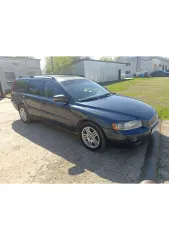 VOLVO V70 2006, автомобиль марки VOLVO модель V 70 2006 г.в., VIN номер YV1SW614972621776. Ознакомление с имуществом осуществляется по рабочим дням в период представления заявок на участие в торгах по предварительному согласованию. Предварительная запись по телефону: 7(950)317-76-48 - Миннегулов…