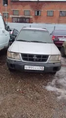 Subaru Forester, госномер У995КХ43, 1998 года выпуска, VIN: JF1SF5LJ4WG006652, цвет серебристый. Отсутствует двигатель, КПП, генератор, аккумулятор, радиатор, все системы обеспечения работы двигателя. Передняя правая фара сломана, передний бампер сломан, пробито левое переднее колесо, трещина на…