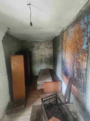 Квартира 19,8 кв.м и земельный участок 447 кв.м, Алтайский край. Жилой дом, площадь 19.8 кв.м., назначение: Жилое, адрес (местонахождение): Россия, Алтайский край, Ключевский р-н, с. Ключи, пер. Рабочий, дом 10, квартира 2, кадастровый (условный) номер: 22:18:120222:4260, находится в совместной…