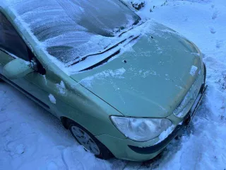 Хендэ Getz GL 1.4 MT. Год выпуска: 2008. Идентификационный номер (VIN): KMHBT51DP8U791937. Цвет кузова: светло-зеленый.
