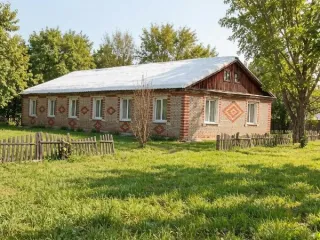 Здание 150 кв. м с участком 1070 кв. м, с. Круглое, Курганская область. Объект недвижимого имущества - здание, назначение: нежилое, площадь: 150 кв. м, количество этажей: 1, в том числе подземных 0, кадастровый номер: 45:05:010801:690, одновременно с земельным участком с кадастровым номером…