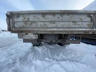 Грузовой автомобиль ГАЗ 3302, 2015 г.в. Повторные! Грузовой автомобиль ГАЗ 3302, 2015 г.в., г/н М911РО48, идентификационный номер (VIN) X96330200F2610882. Должник Волжин Е.В. 
Год выпуска: 2015 
Марка грузовика: ГАЗ  
Модель грузовика: 3302 
VIN номер: X96330200F2610882 
