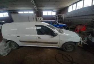 Право требования транспортного средства LADA LARGUS гос. № С814НЕ102, VIN: XTAFS015LF0908130, марка, модель ТС LADA FS015L LADA LARGUS грузовой, г.в.2015, модель, №двигателя К7М UA75426, кузов (кабина, прицеп) XTAFS015LF0908130, цвет кузова: серебристый, ПТС № 63 OB 514445 от 04.08.2015
