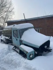 ПУМ-1 на базе ГАЗ 3307, 2000 год выпуска, государственный регистрационный знак У 521 КО 102. Тип транспортного средства: Подметально-уборочная машина. Марка, модель: ПУМ-1 на базе ГАЗ 3307. Цвет: Светло-серый. Категория: С. Год изготовления: 2000. Идентификационный номер (VIN): Х89481401YOAE2476…