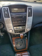 Lexus RX 350 2006 года выпуска, VIN JTJHK31UX02015073. Автомобиль находится в залоге у ПАО "Совкомбанк". Осмотр возможен в г. Ноябрьск, ул. Энтузиастов, д.71, по предварительной договоренности по телефону 8 932 093 94 91.