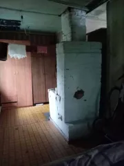1/4 доли дома, 52.1 кв.м., Забайкальский край еще 1/4 доля дома в Забайкальском крае еще 1/4 в здании, площадь 52,1 кв.м., назначение: Жилое, количество этажей: 1, адрес (местонахождение): Россия, Забайкальский край, р-н. Тунгокоченский, пгт. Вершино-Дарасунский, ул. Транспортная, д. 67…