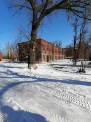 Имущественный комплекс: здание детского сада, назначение нежилое, кадастровый номер 61:52:0030003:894, площадью 892,6 кв.м, этажность 2, литер А, год ввода в эксплуатацию 1937; тепловая сеть протяженностью 9 п.м, литер 3-Л, год ввода в эксплуатацию 1937; водопроводная сеть протяженностью 34 п.м…