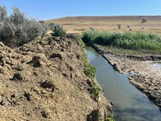 ГТС, грунтовая плотина, 312 кв.м, Ставропольский край. Кадастровый номер 26:06:170804:3. Местонахождение: Российская Федерация, Ставропольский край, Изобильненский район, расположенное в 1,1 км. СВ х.Беляев. Вид ограничений и обременений: не имеется. Назначение сооружения: ГТС. Общая площадь: 312…