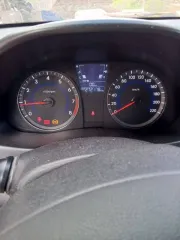 Hyundai Solaris 2014 года, VIN: Z94CT41DADR311577. Техническое состояние: длительное время не эксплуатировался. Требуется замена задних колодок, колеса спускают. Передний бампер немного провисает. Местонахождение: Республика Башкортостан, Федоровский район, село Бала-Четырман. В отношении имущества…