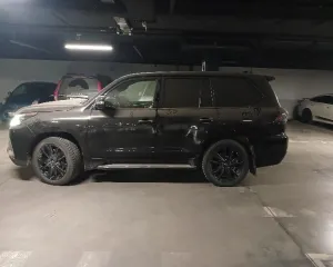 Lexus LX450D 2018 года выпуска, VIN JTJCV00W004009466. Адрес: Москва, Дмитровский проезд, д.1. В отношении имущества могут иметься сведения о наличии существующих ограничений (обременений). Заявитель обязан самостоятельно ознакомиться с имуществом и имеющимися документами, в том числе о наличии…