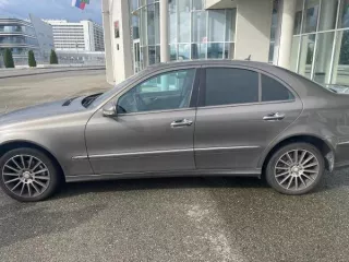 Д-к: Пузина А.Н. А/м Мерседес-Бенц, Е230 AVANG, г.в. 2007, г/н О189ЕТ193, VIN WDB2110521B225432. Местонахождение: Кк, г. Сочи, ул. Свердлова, д. 118. Н/ц 1 048 640 руб., з-к 157 296 руб., ш/а 10 487 руб., ув.4489 Д-к: Пузина А.Н. А/м Мерседес-Бенц, Е230 AVANG, г.в. 2007, г/н О189ЕТ193, VIN…