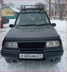 Suzuki Escudo 1995 года выпуска. Идентификационный номер (VIN) отсутствует. Модель, № двигателя: G16A-41460, шасси (рама) № TA01W. Цвет кузова: черный. Мощность двигателя 100 л.с. (75 кВт), рабочий объем 1590 куб.см. Разрешенная максимальная масса 1350 кг, масса без нагрузки 1130 кг…