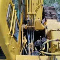 Экскаватор гусеничный Hyundai R300LC-9SH, заводской номер HHKHZ808LE0000183, 2014 год выпуска, госномер 58 УЕ 9248 (63 СВ 9366). Экскаватор гусеничный Hyundai R300LC-9S, заводской номер HHKHZ810LE0001178, 2014 год выпуска, госномер 58 УЕ 9241 (63 СВ 9362). Трактор ДТ-75 ДЕРС2 с буровой установкой…